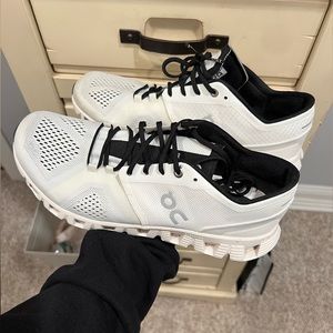 ON running sneakers Perfect Condition
